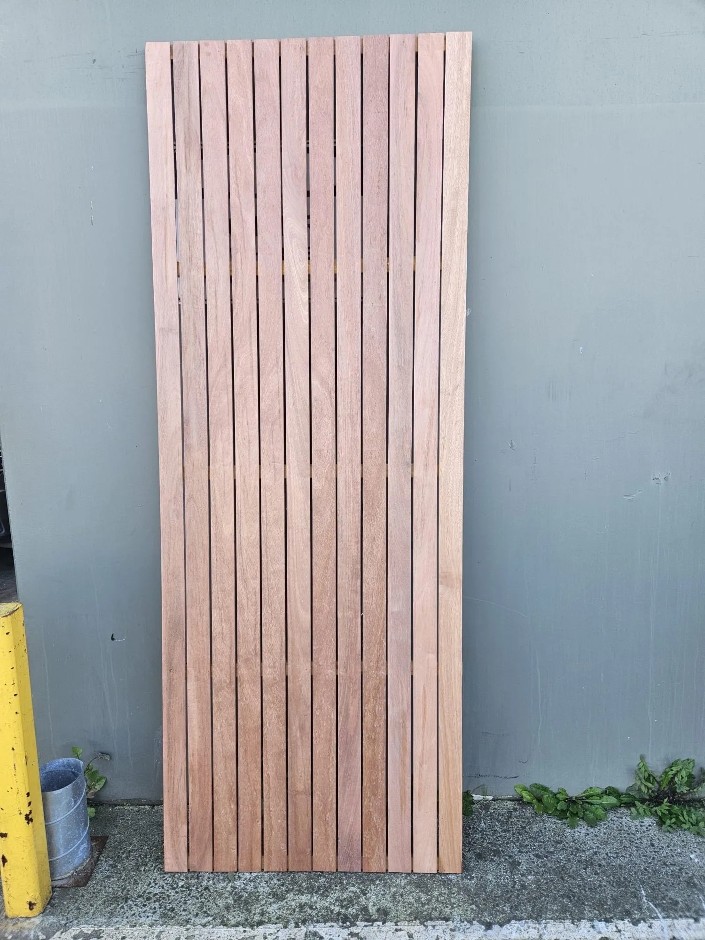 0042-23500693 · 2x Hardwood Panel Solid 2400x900