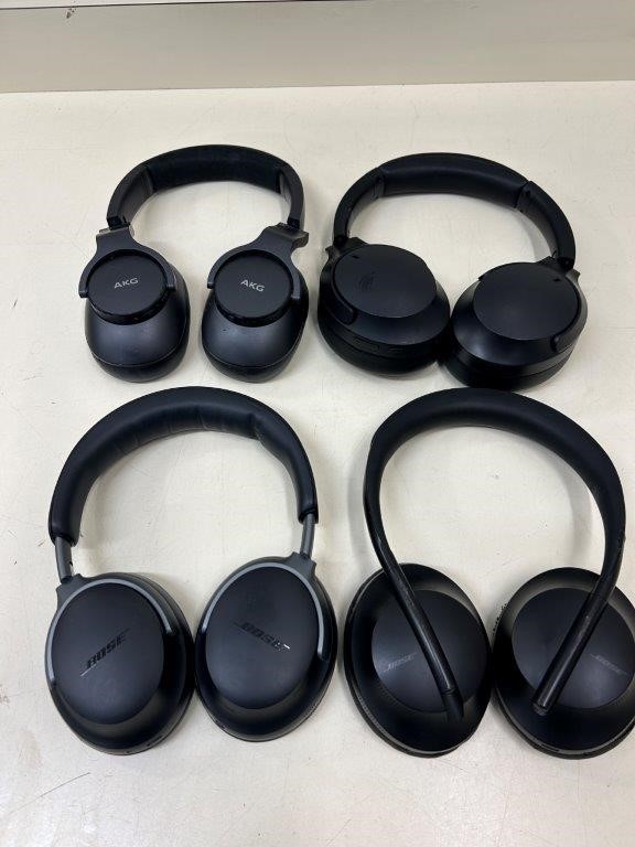 4 x Assorted Wireless Headphones including