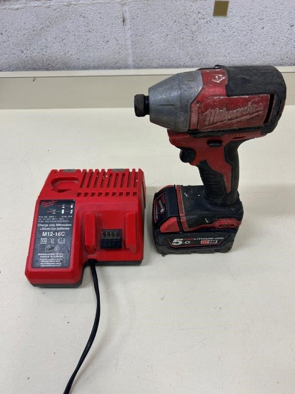 MILWAUKEE M18 Brushless Drive Unit with