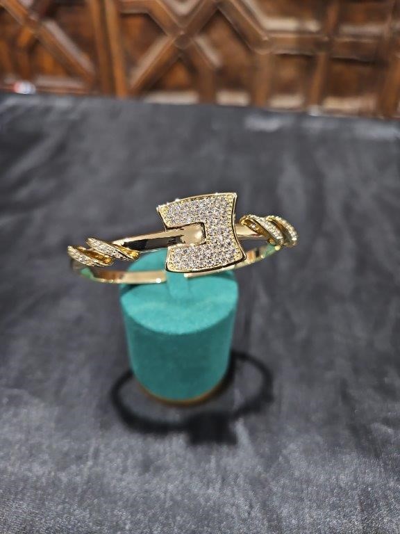 18K/Italy Gold Filled Bangle -(stamped 18K/Italy)-Warranty Quality-Bonus