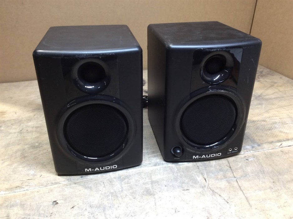 M-Audio AV 40 Active Studio Monitor Speakers (Lot of 2)