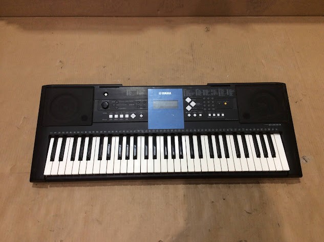 Yamaha PSR-E333 Digital Keyboard