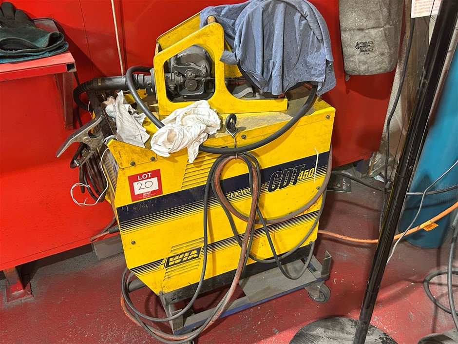 WIA Synchro Pulse CDT450 Mig Welder