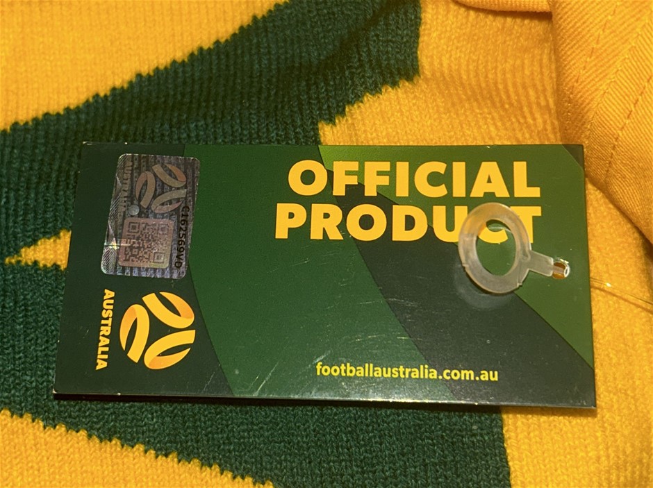 2x Australia Merch