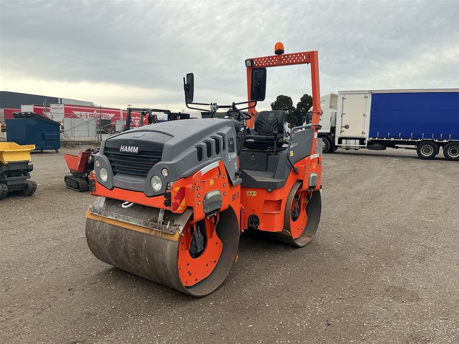 Hamm HD13 Smooth Drum Roller