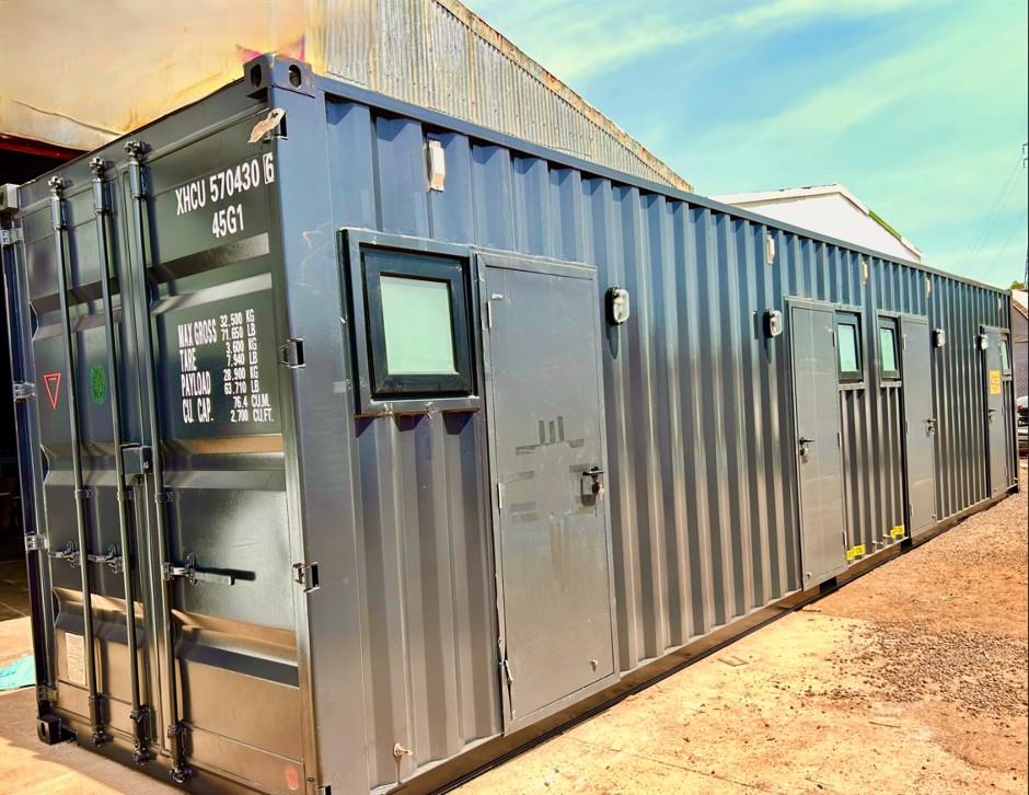 40ft Container Accommodation Block – 4 Bedroom  4 Bathroom