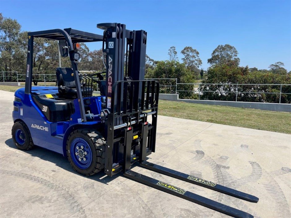 3 Ton 4.5m Mast Diesel Forklift(Unused)