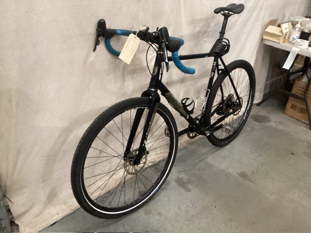 Bombtrack Hook Road Bike