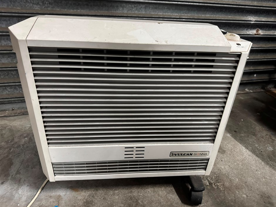 CLOSING DOWN SALE: Vulcan Gas Heater