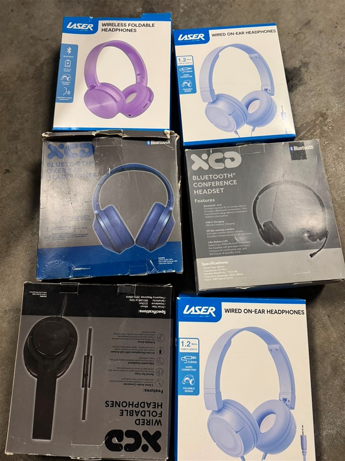 CLOSING DOWN SALE: Mixed lot of bluetooth and wired headphones