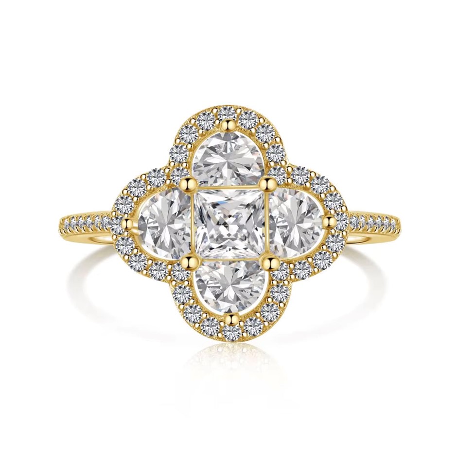 Clover Style 5A Cubic Zirconia 18K Gold Filled 925 Silver Ring - Size 8