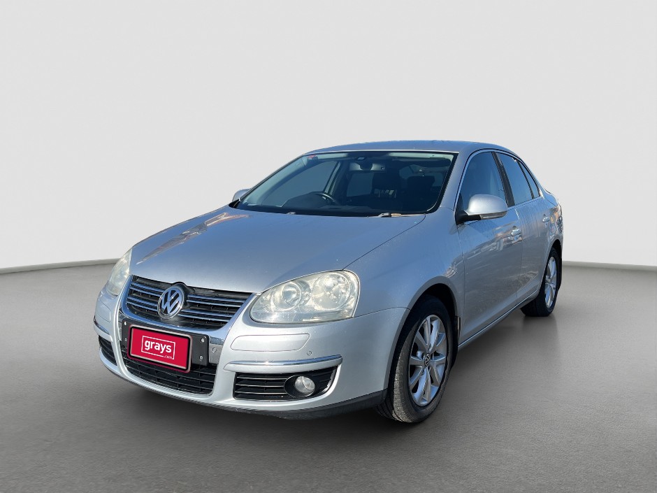 2010 Volkswagen Jetta  Petrol