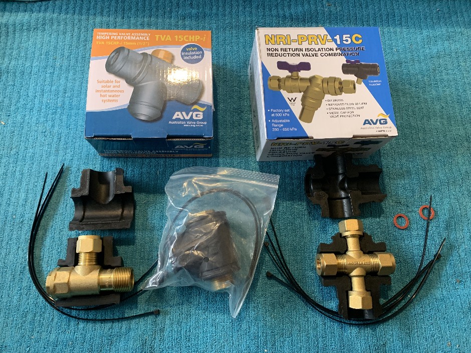 <p>1 x AVG Tempering Valve Assembly (Unused)</p>