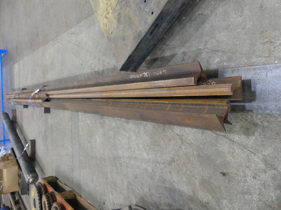 Metal Items (Assorted)