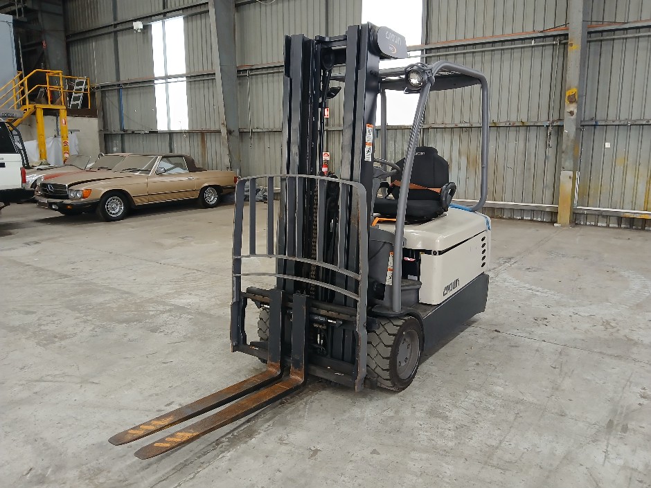Crown SC 4500 Electric Forklift