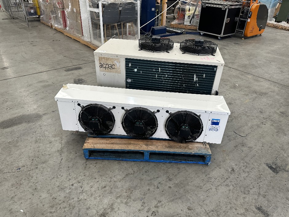 <p>Coolroom Motor/compressor & evaporator/blower</p>