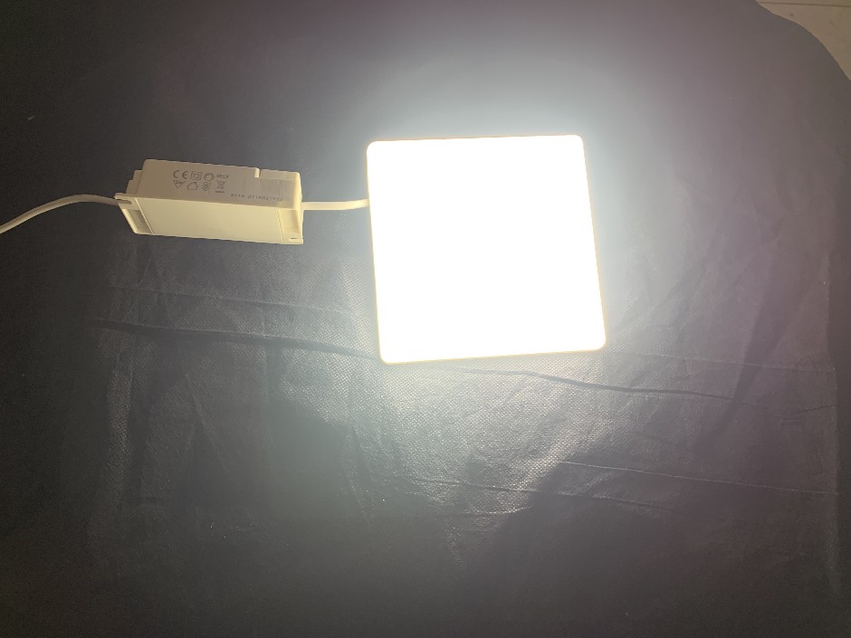 <p>14 x LED Square Downlights, 15W (Unused)</p>