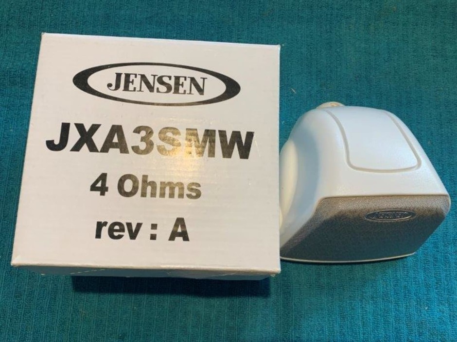 <p>3 x Jensen Speakers (Unused)</p>