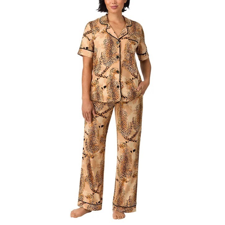 ROOM SERVICE Women's 2pc Notch Collar PJ Set, Size XL, Tan. Buyers Note -