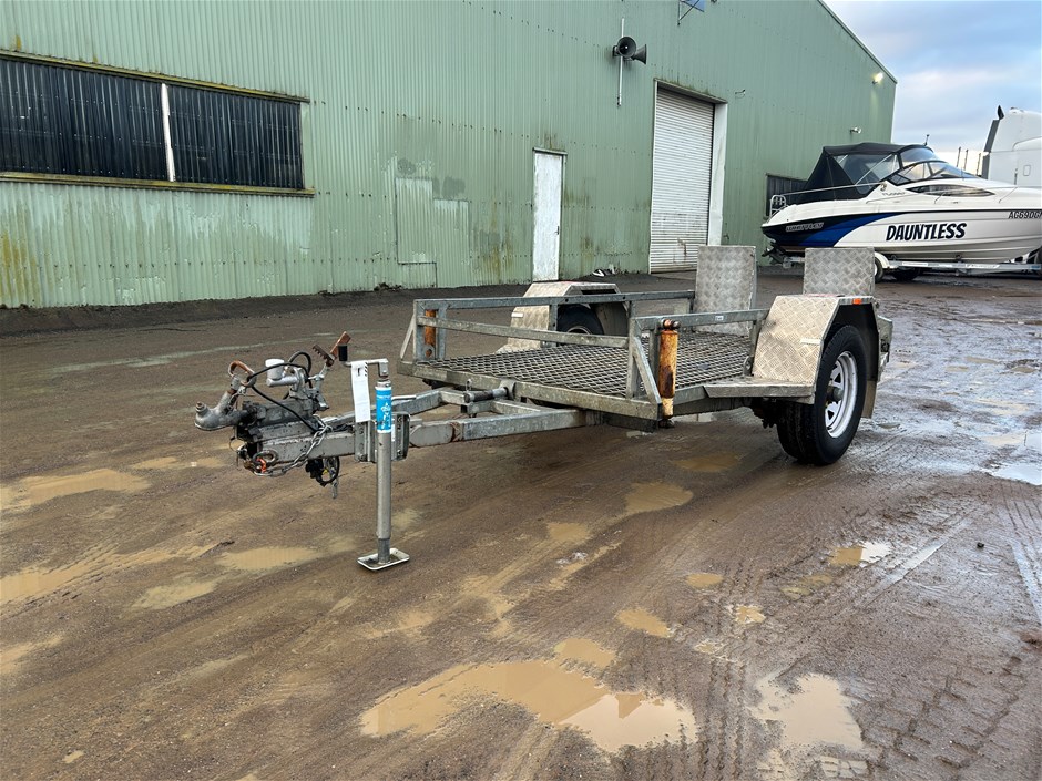 2011 ATA Single Axle Tilting Plant Trailer