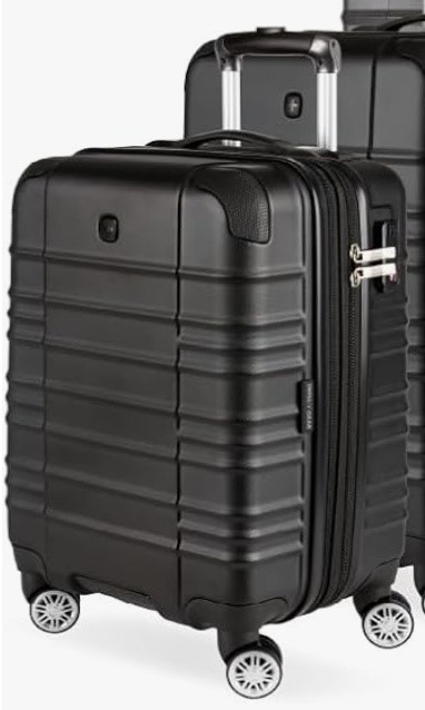 SwissGear Pro Expandable Lightweight Spinner with TSA Lock, Black Sonic, Sm