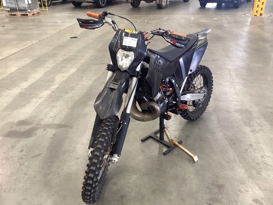 <p>2010 KTM Sx Off-road Petrol</p>