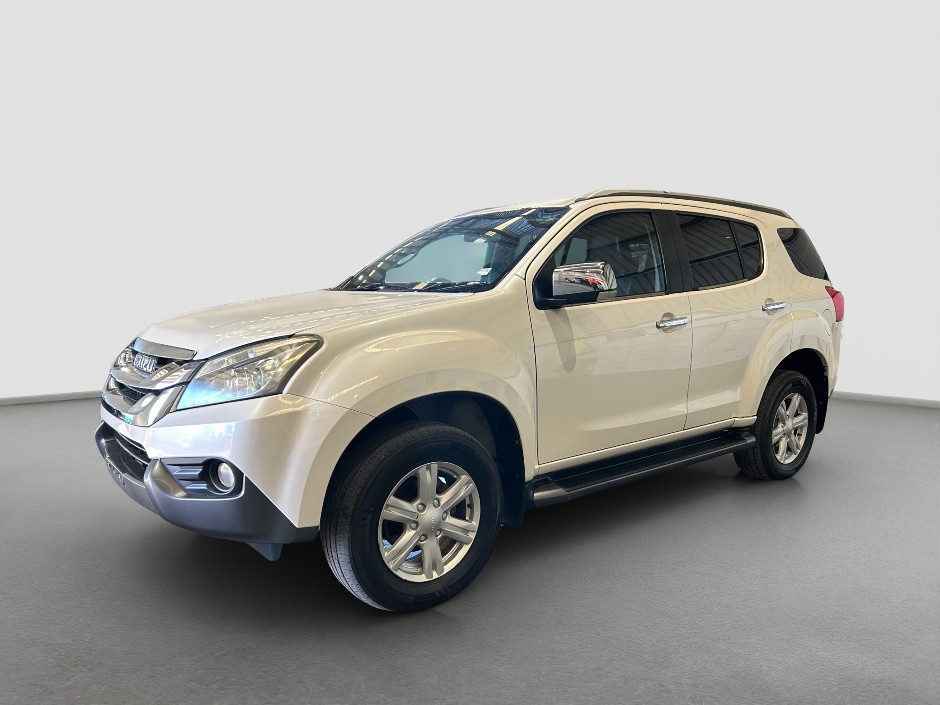 2016 Isuzu MU-X LS-T Diesel