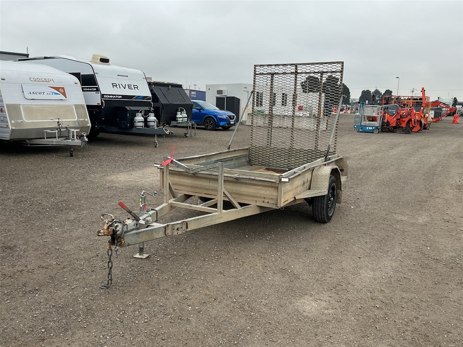 <p>2000 ATA  Plant Trailer </p>