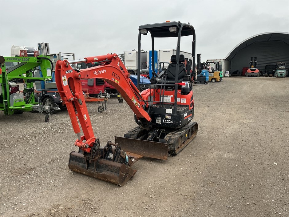 Kubota U17 Mini Excavator
