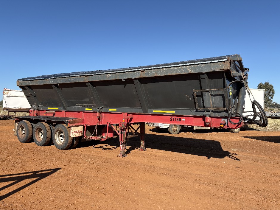 No Reserve 2011 Tristar ST3 Tri-Axle Doorless Side Tipper