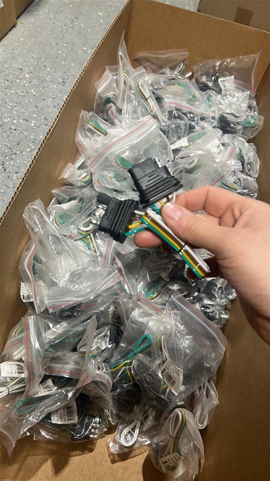 Bulk Carton of 4 Pin Caravan Inline Connector TPS4/30 (180+ Units) - E456