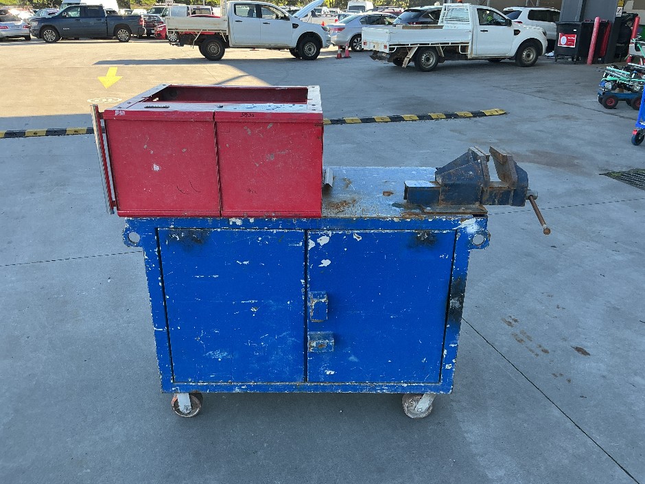 2 x Tool Chests