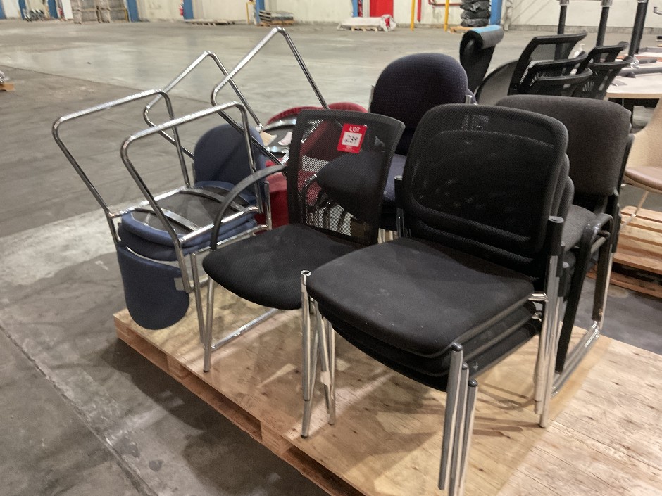 Pallet of Assorted Office Chairs
