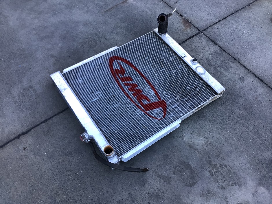 Hilux Radiator