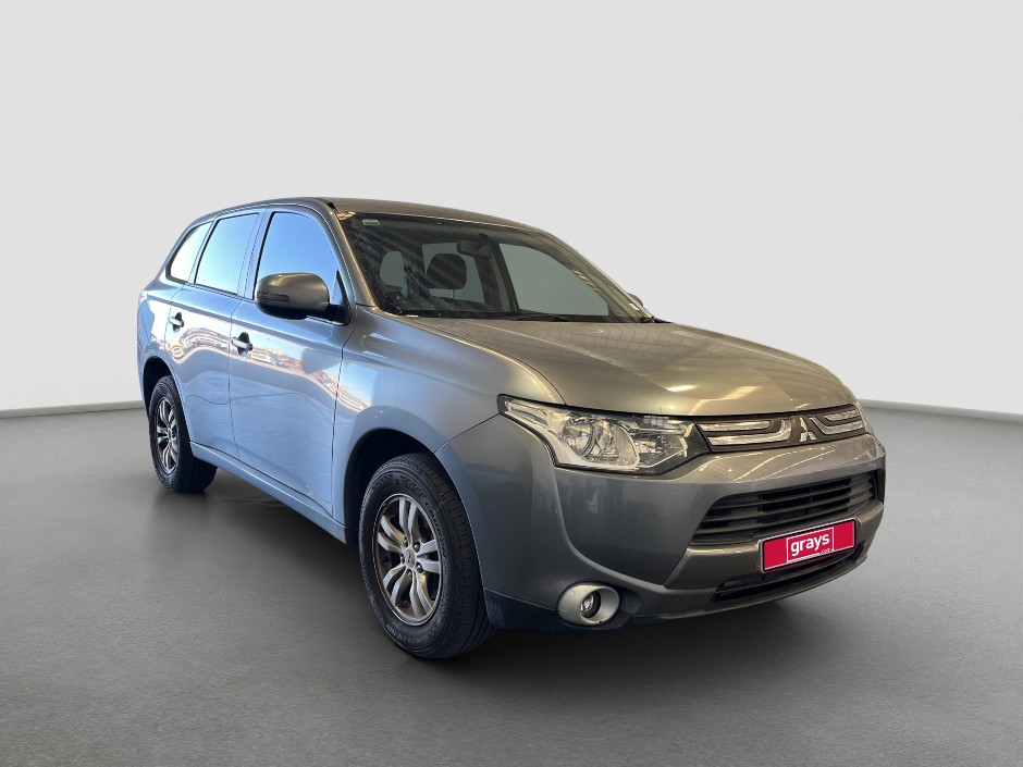 2012 Mitsubishi Outlander LS Petrol