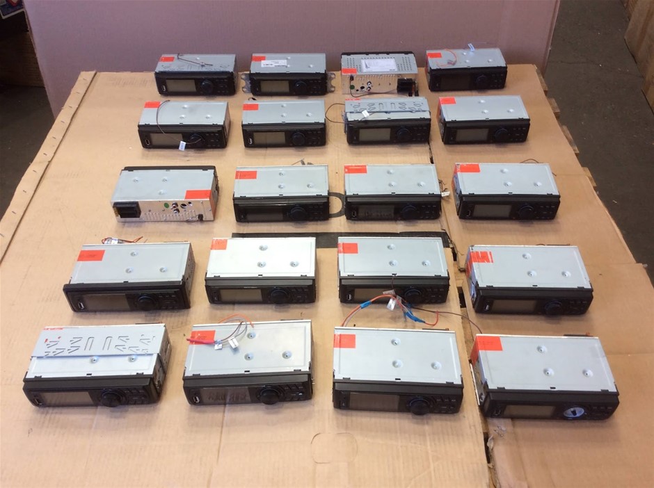 AXIS AX1801BT Car Stereo Player (Lot of 20)