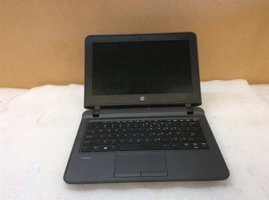 HP ProBook 11 G2 Laptop i3-6100U 4GBRAM 128GB Black