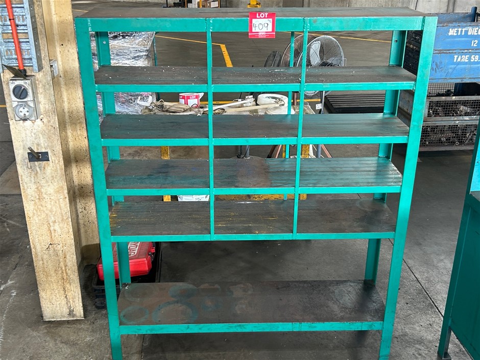 2x Shelving Units