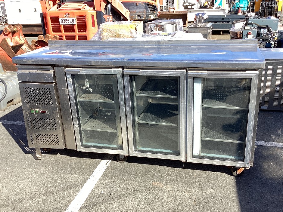 3 Door Underbench Bar Fridge