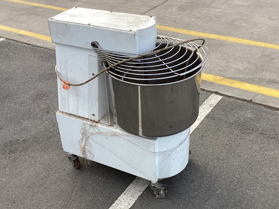 Heatech industrial Spiral Dough Mixer