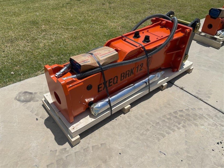 Hydraulic Breaker Attachment To suit 10T-17T Excavators (Unused)