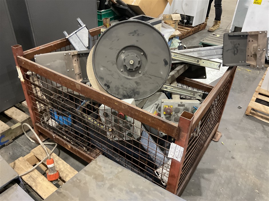 Stillage cage comprising of controllers on steel stands and other components Details / Accessories: Stillage cage comprising of controllers on steel stands and other components Other Details Damage: General wear and tear. Dents, marks and Scratches. Dimensions: 1500 x 1100 x 1200mm(h) approx