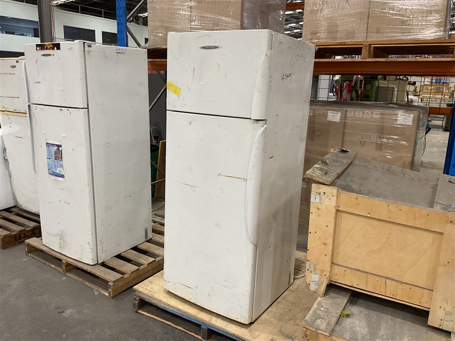 Fisher and Paykel 2-door Fridges E440F