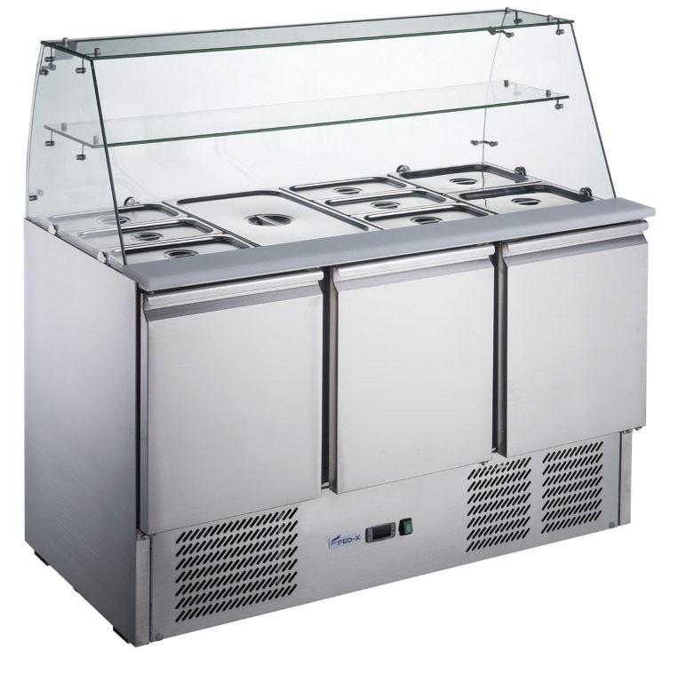 <p>368L S/S Three Door Salad Bench Fridge with Square Glass Top</p>