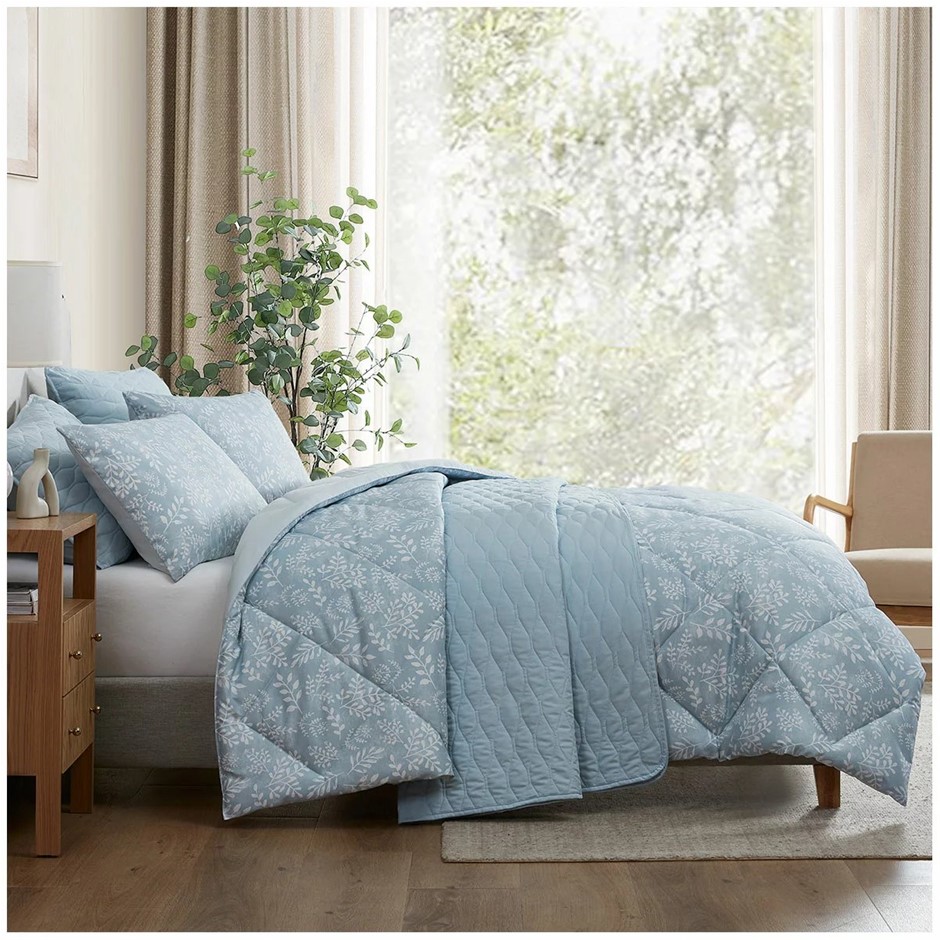 Jennifer Adams Comforter Set King 6 Piece Set Scattered Botanical Blue