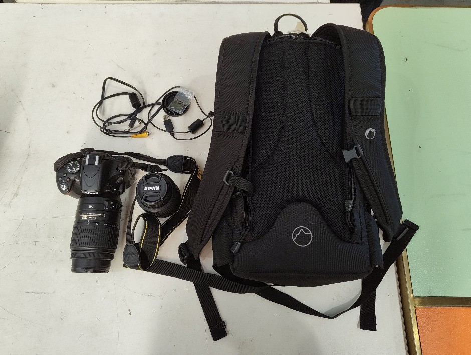 Camera & Accessories