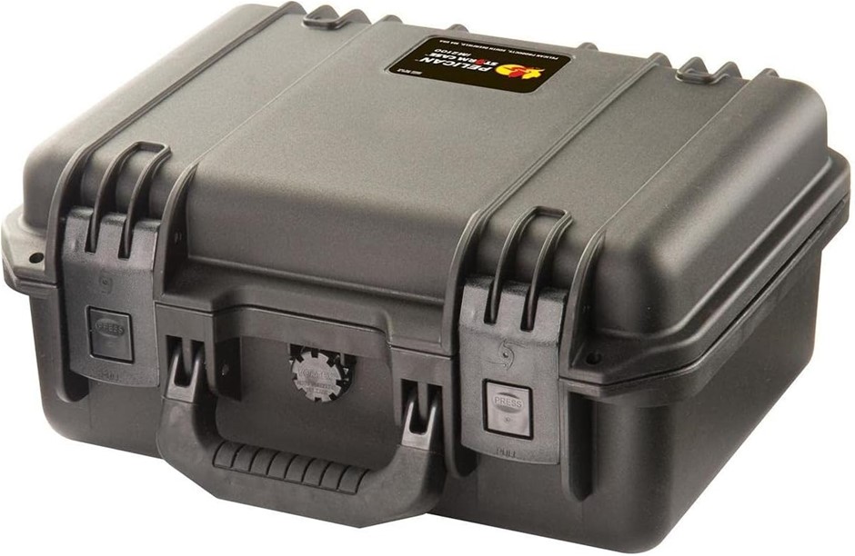 Pelican Storm M2100 Case with Foam (Black)
