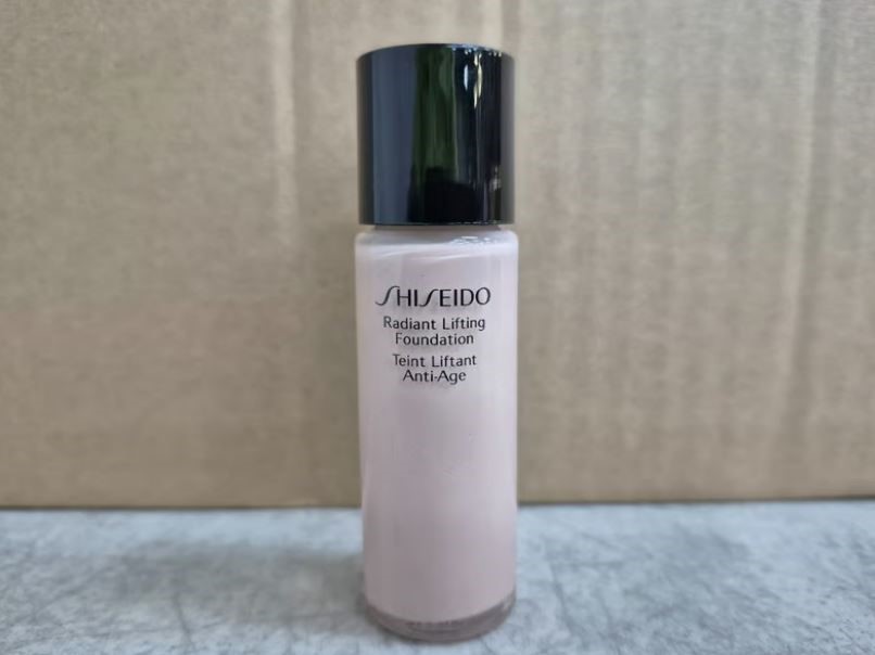 Shiseido, Radiant Lifting Foundation 15ml, Model: SH10859T, Qty: 5, Testers