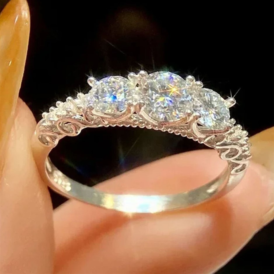 GRA Certified 0.5ct Sterling Silver Moissanite Gemstone Ring