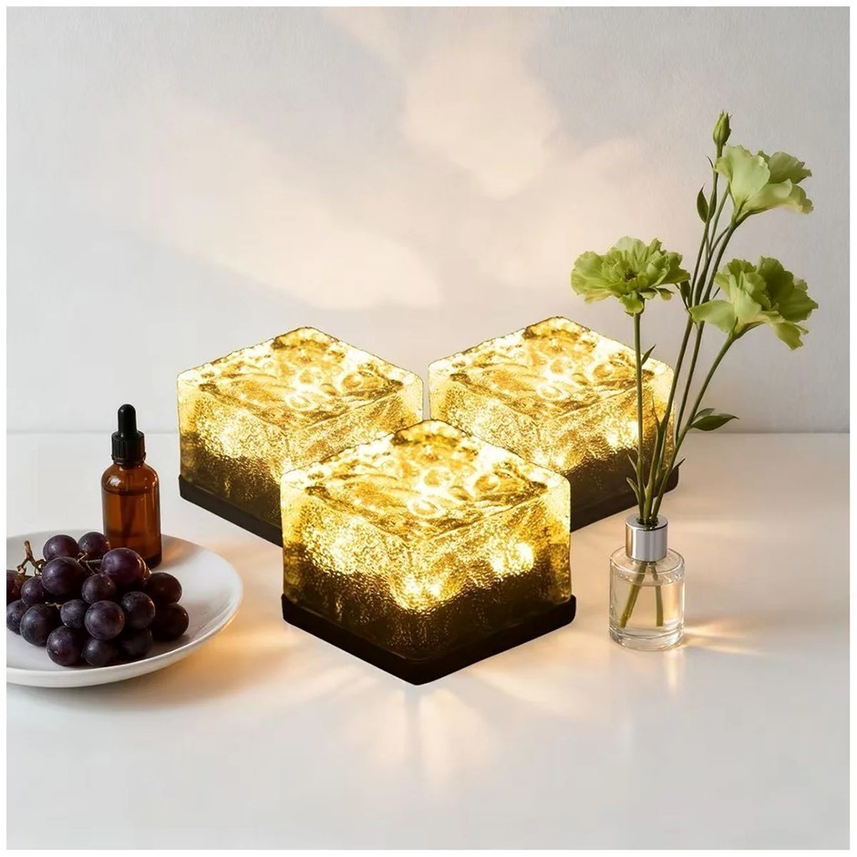 DAIS 6pk Solar Brick Light, Warm. NB: Damaged packaging, not tested.  Buyer